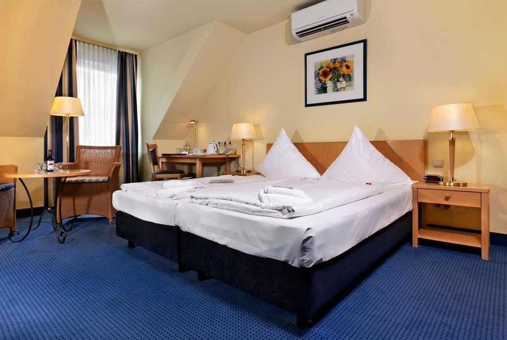 Hotel Tryp By Wyndham Aquamarin