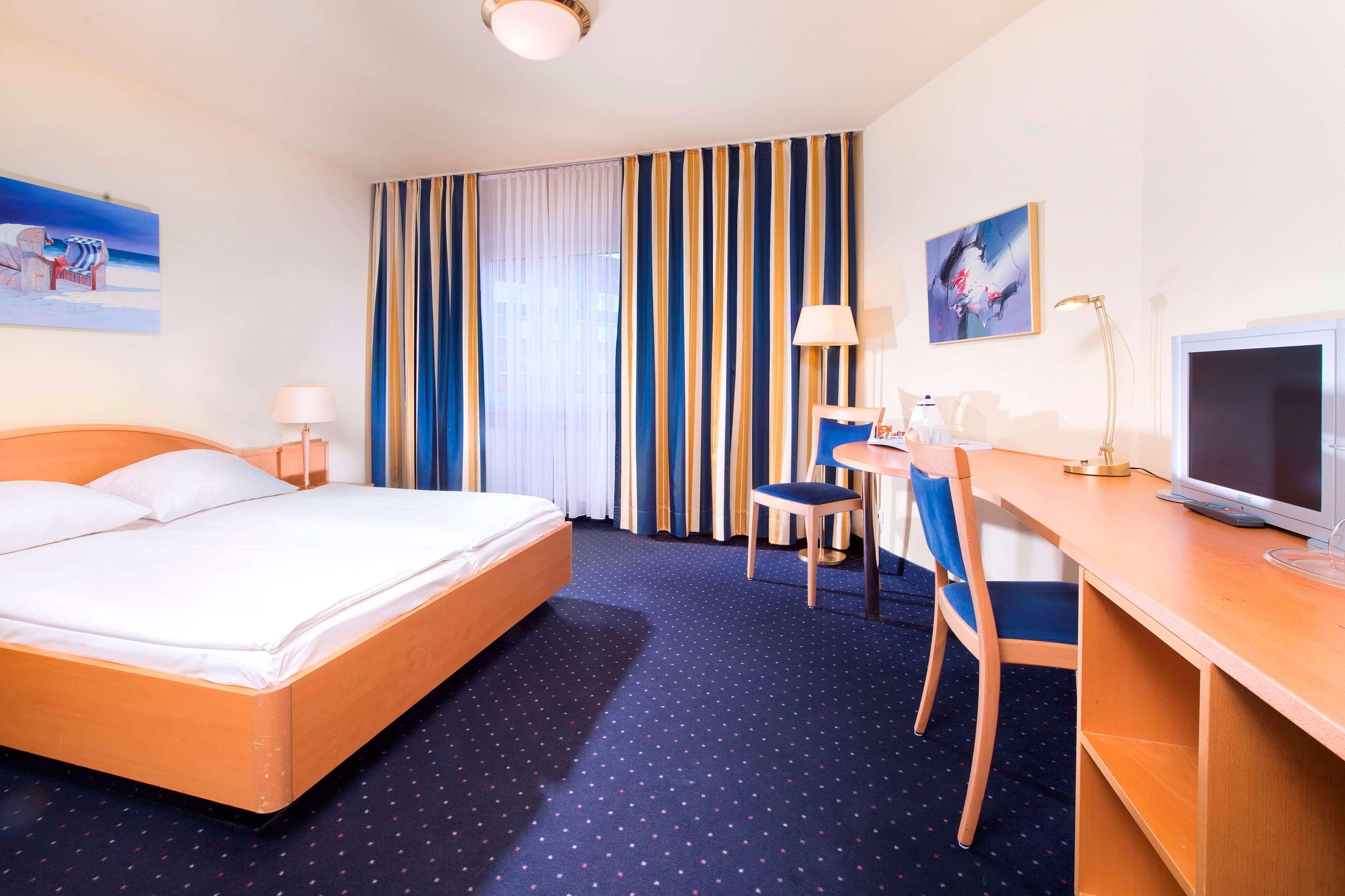 Hotel Tryp By Wyndham Aquamarin