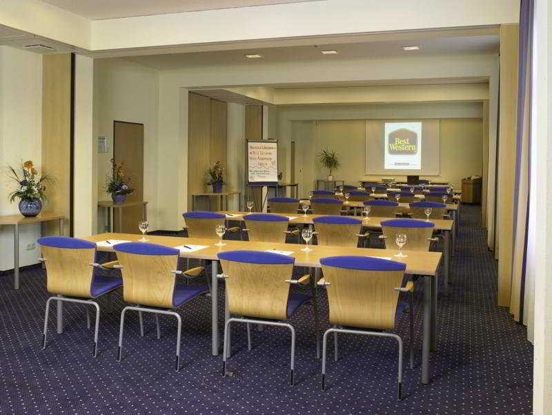 Hotel Tryp By Wyndham Aquamarin
