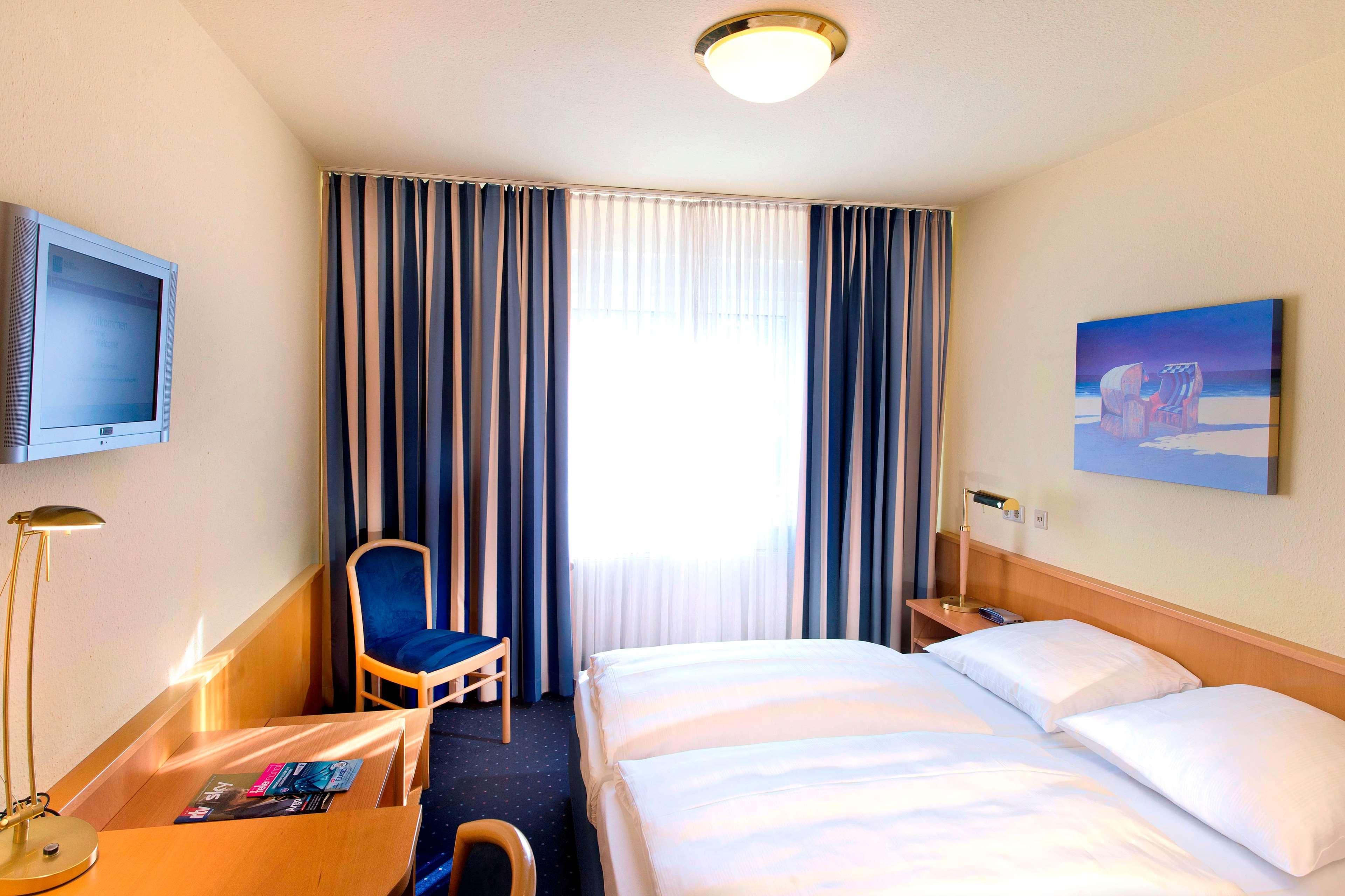 Tryp By Wyndham Aquamarin Hotel Lübeck